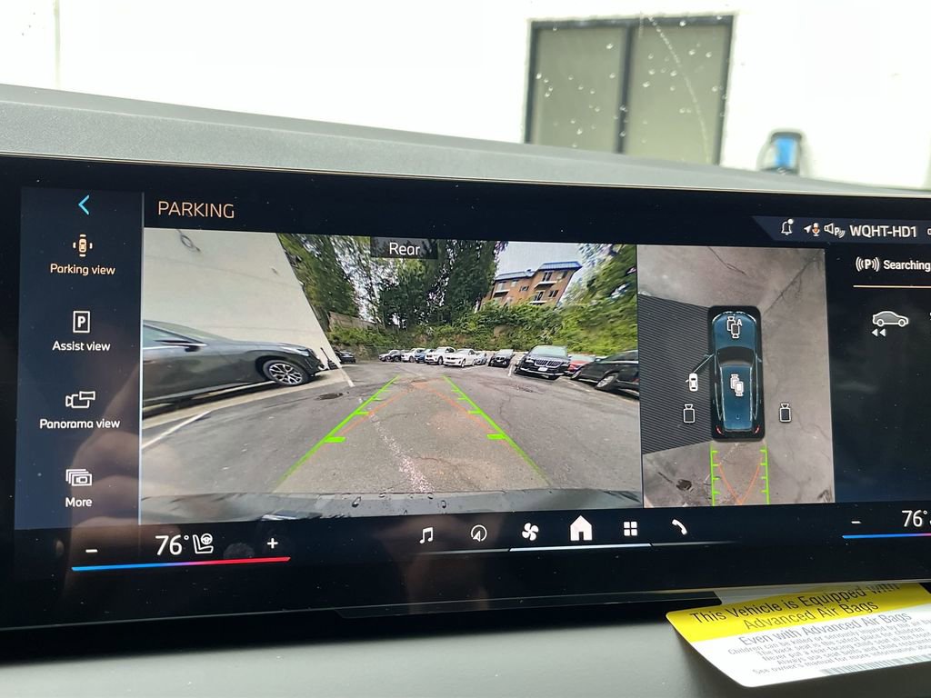 Used 2025 BMW X3 xDrive30i w/ Premium Package image 17