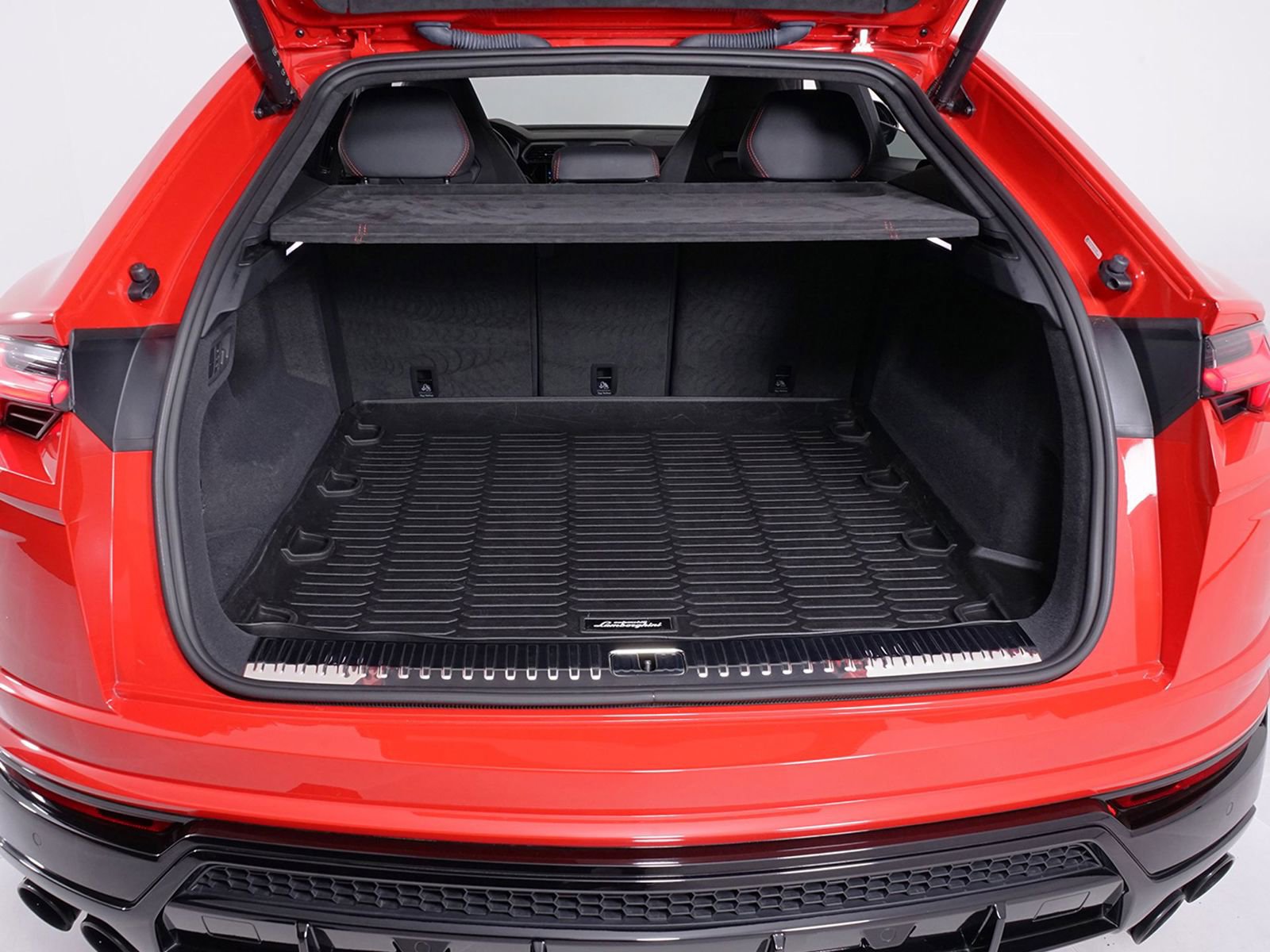 Used 2022 Lamborghini Urus image 19