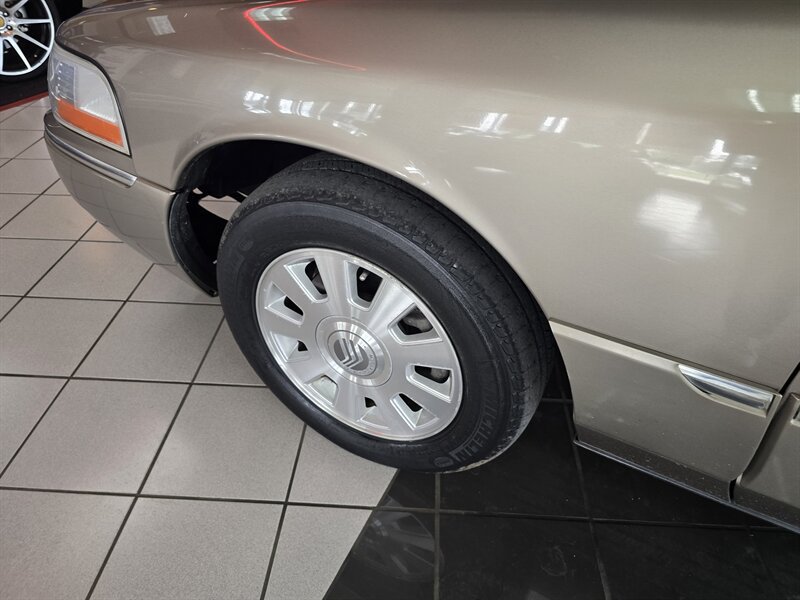 Used 2004 Mercury Grand Marquis LS RWD image 26