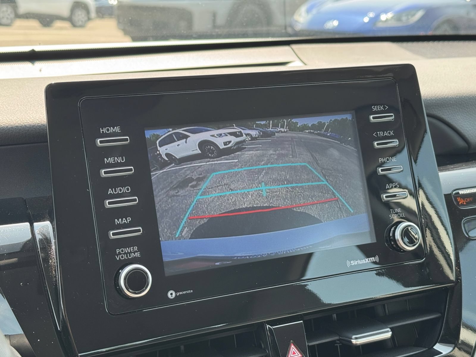 Used 2024 Toyota Camry SE FWD image 21