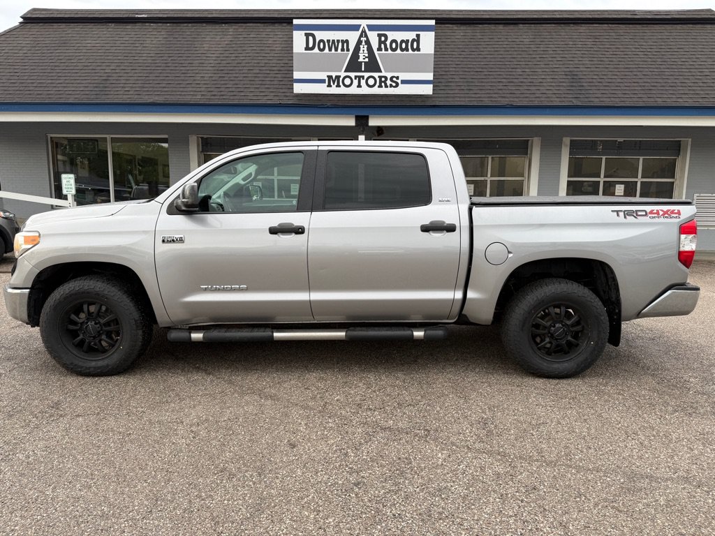 Used 2017 Toyota Tundra SR5 w/ TRD Off Road Package AWD/4WD image 2