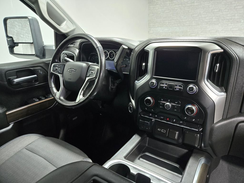 Used 2019 Chevrolet Silverado 1500 LT Trail Boss AWD/4WD image 53