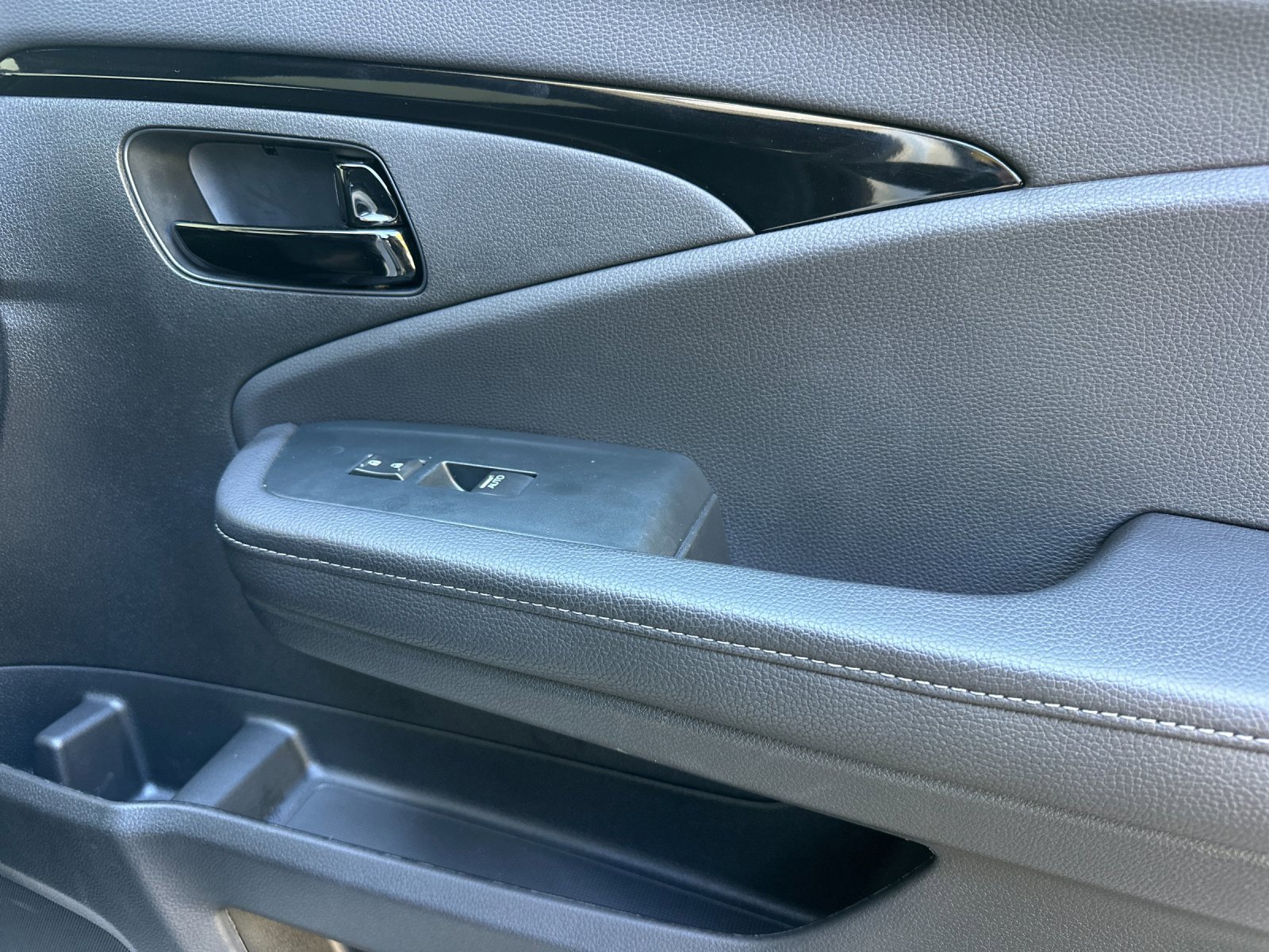 Used 2023 Honda Passport Elite image 20