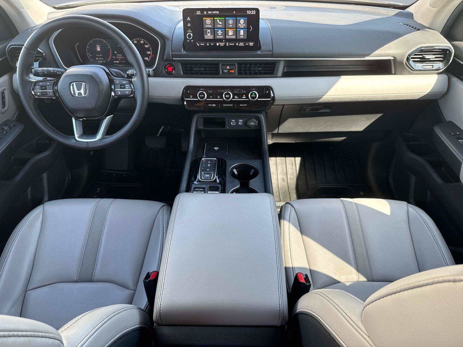 Certified 2025 Honda Pilot EX-L image 18
