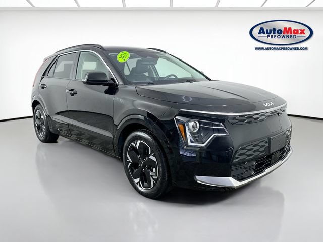 Used 2023 Kia Niro Wind w/ Wind Preserve Package FWD image 1