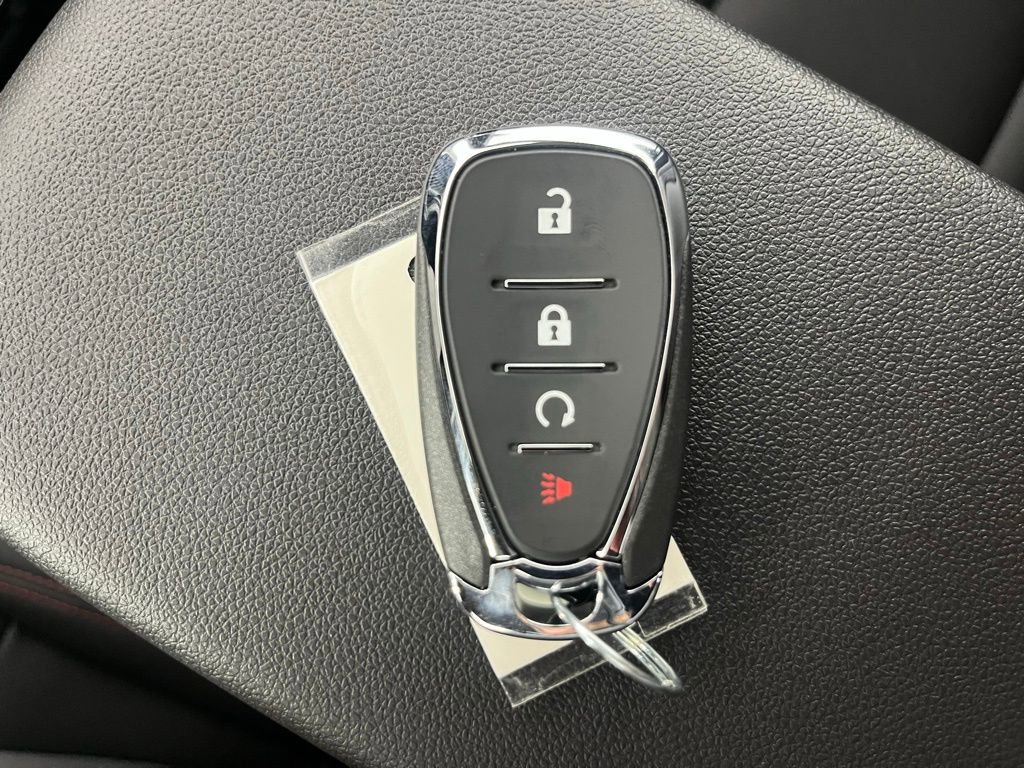 New 2026 Chevrolet Trax RS w/ Sunroof Package image 33