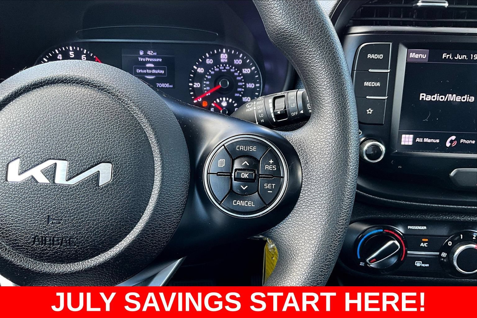 Used 2022 Kia Soul LX FWD image 15