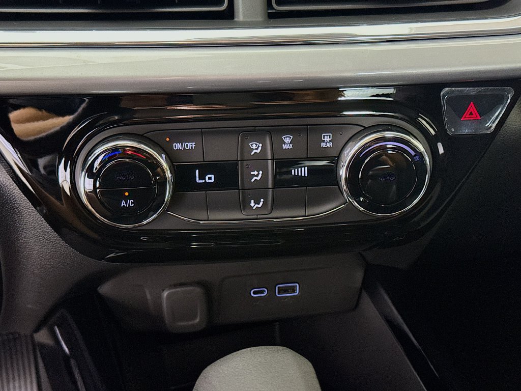 New 2026 Chevrolet Trax LT FWD image 17