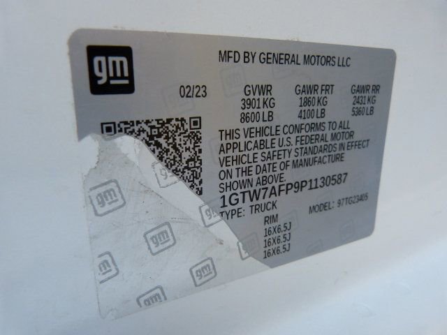 Used 2023 GMC Savana 2500 4.3L V6 GAS*2500*135 WB*FACTO w/ Driver Convenience Package image 38