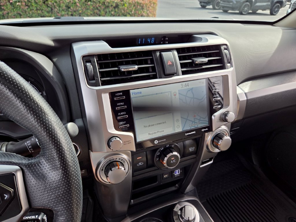 Used 2024 Toyota 4Runner SR5 Premium w/ Moonroof Package AWD/4WD image 23