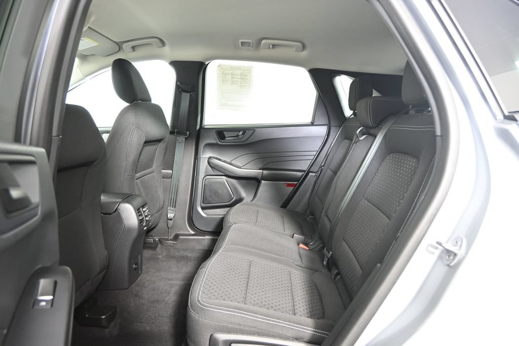 Used 2023 Ford Escape Active w/ Tech Pack #1 AWD/4WD image 17