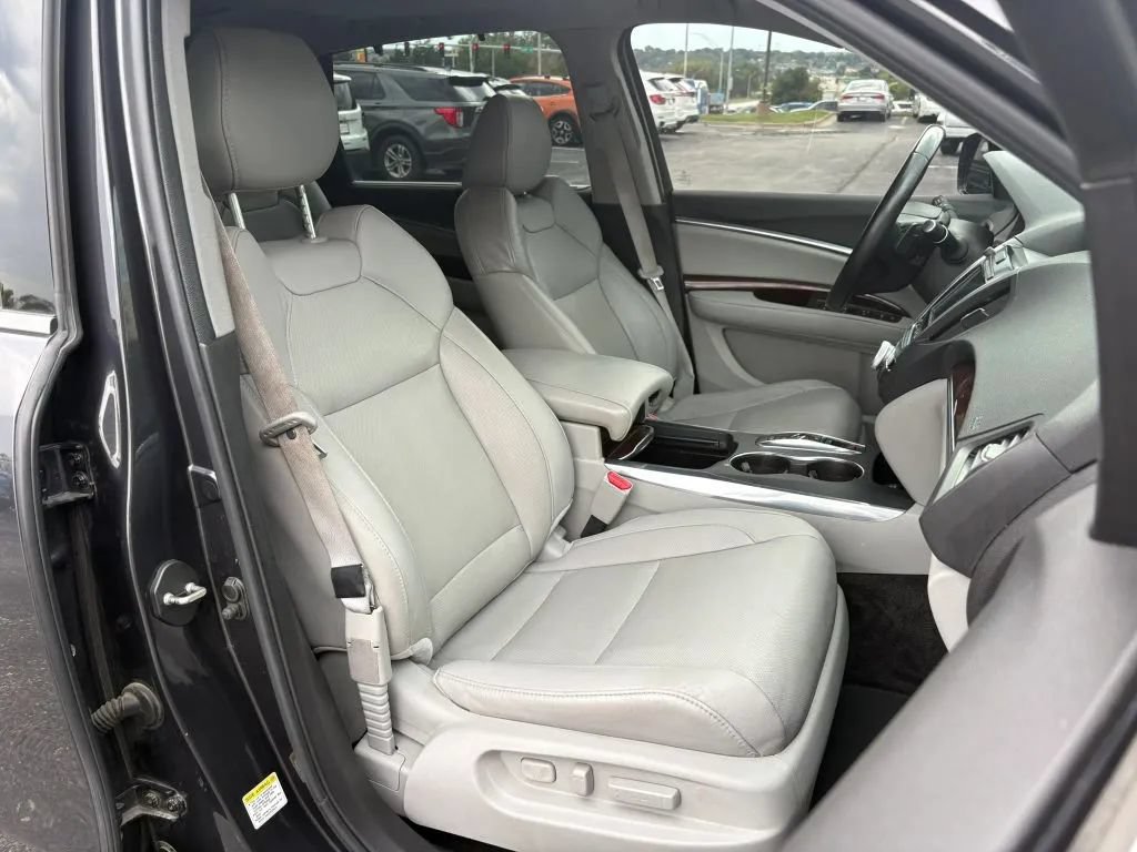 Used 2016 Acura MDX SH-AWD image 19