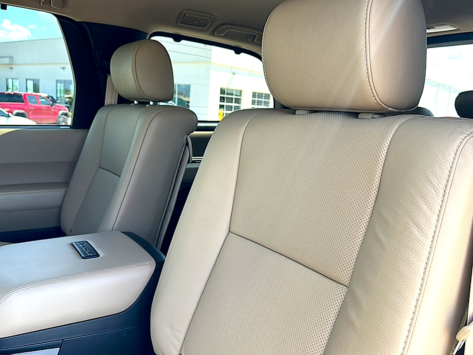 Used 2020 Toyota Sequoia Platinum RWD image 20