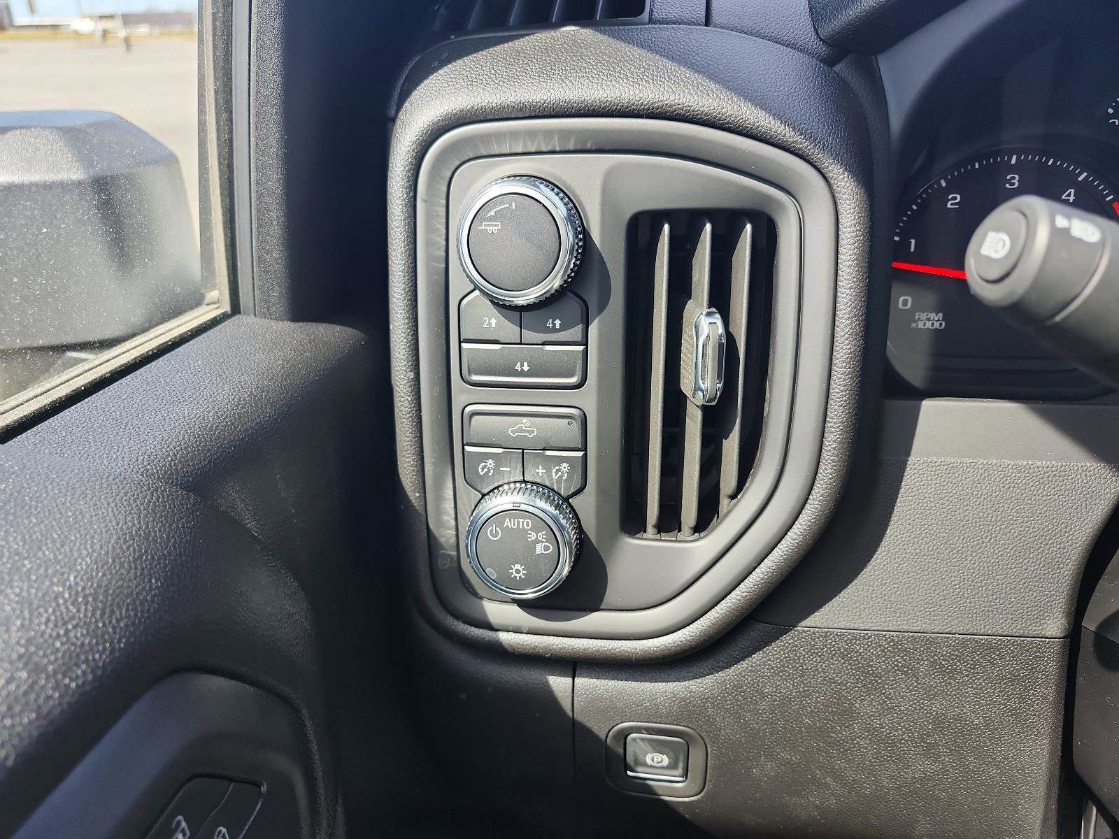 New 2025 GMC Sierra 2500 Pro w/ Convenience Package image 17