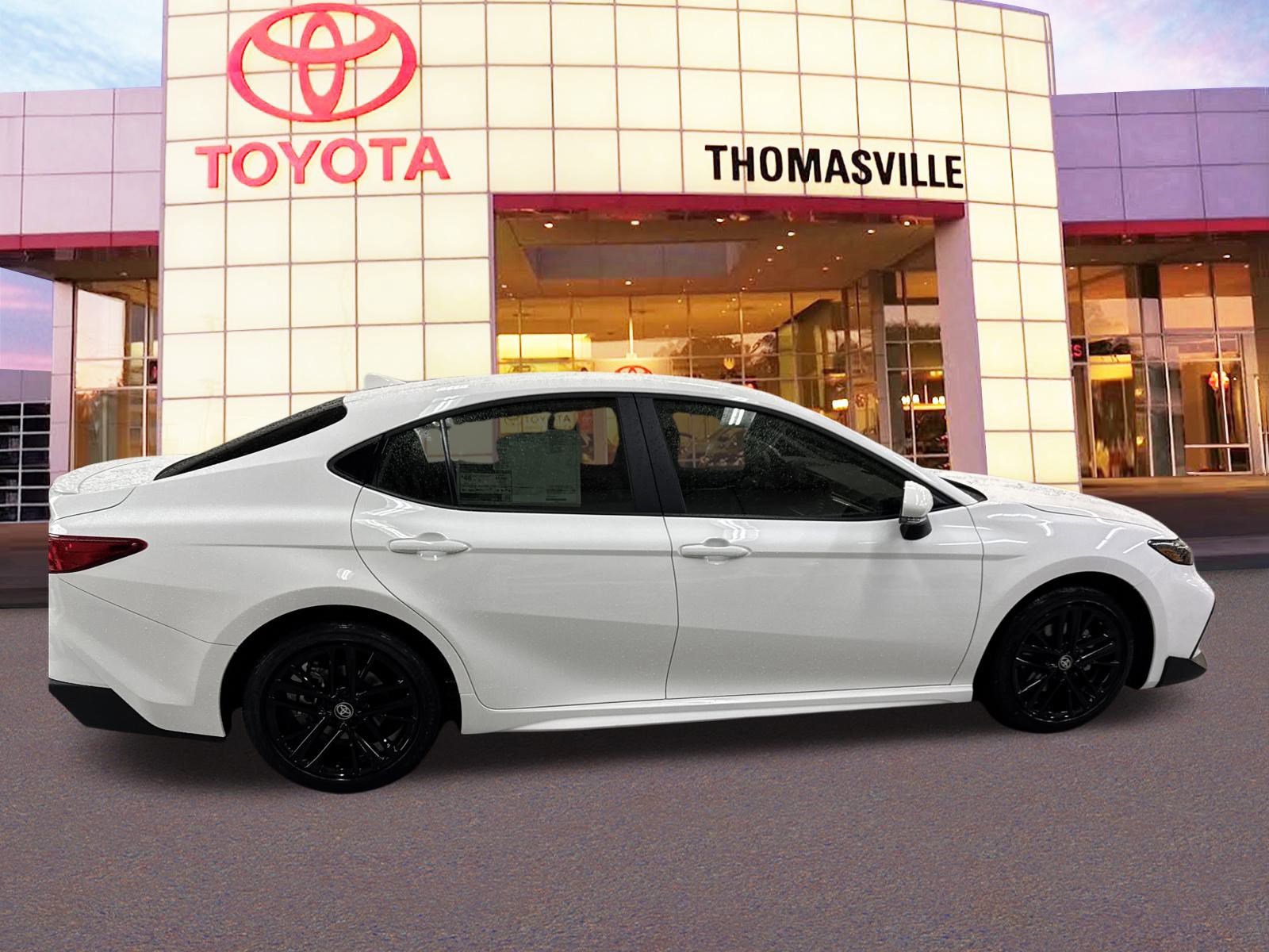 New 2026 Toyota Camry SE image 4