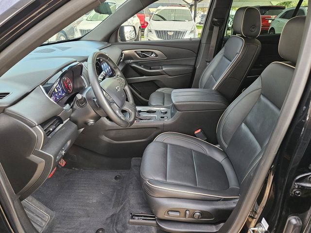 Used 2023 Chevrolet Traverse Premier w/ Redline Edition image 11