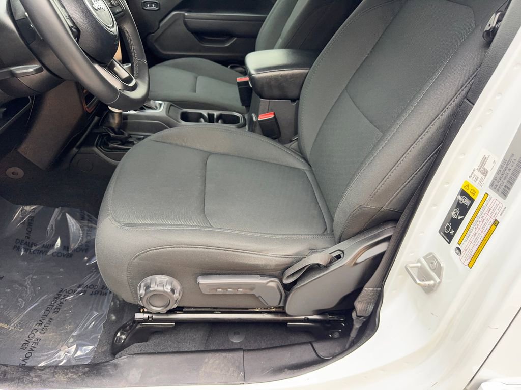 Used 2022 Jeep Wrangler Unlimited Sport image 24