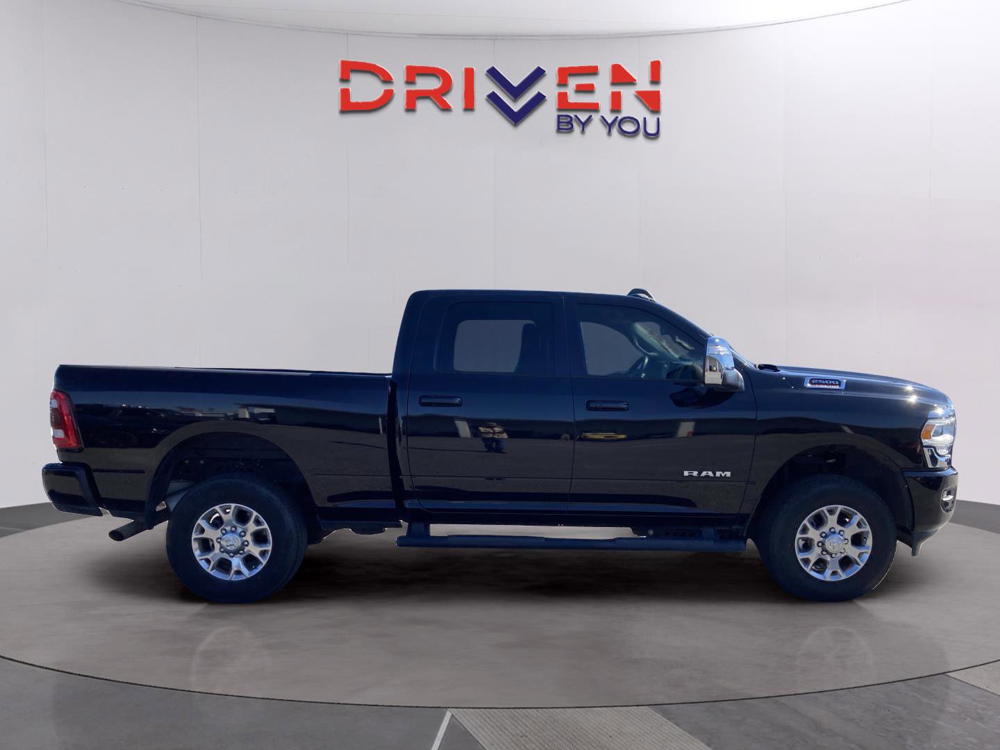 Used 2024 RAM 2500 Laramie image 8