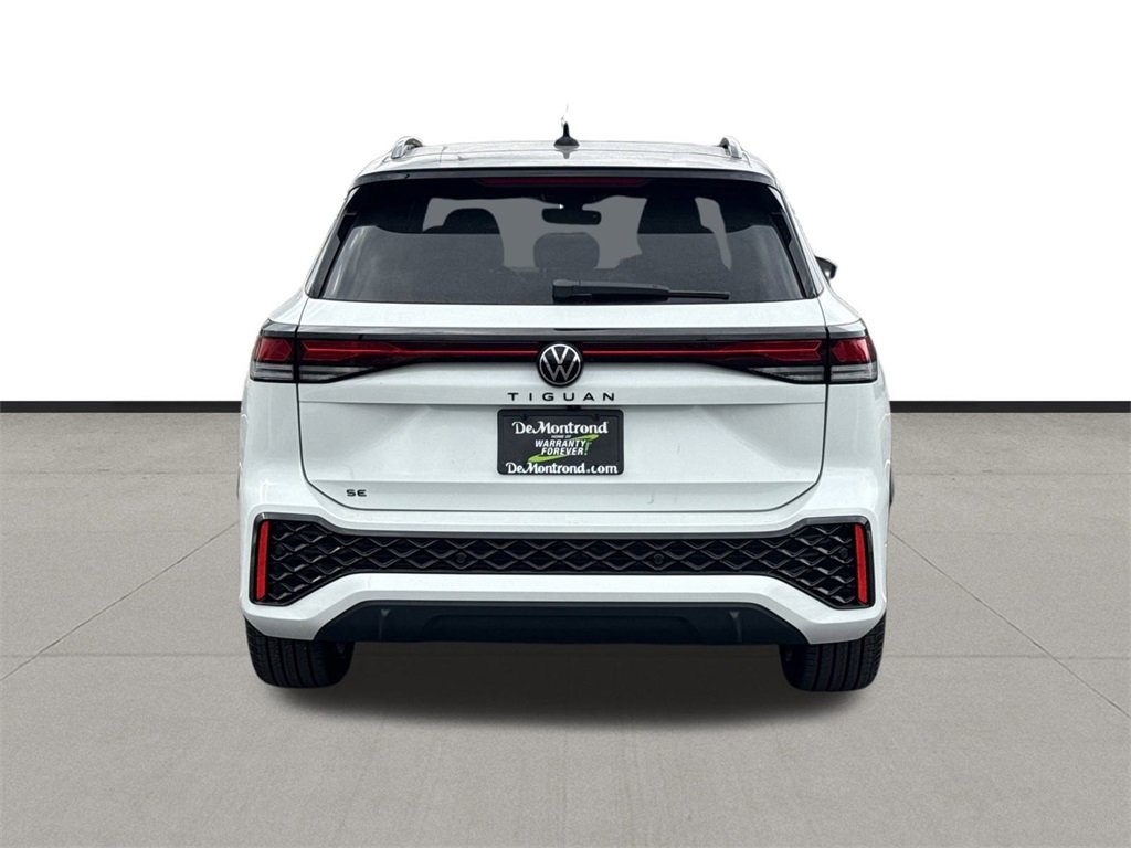 New 2026 Volkswagen Tiguan SE R-Line image 6