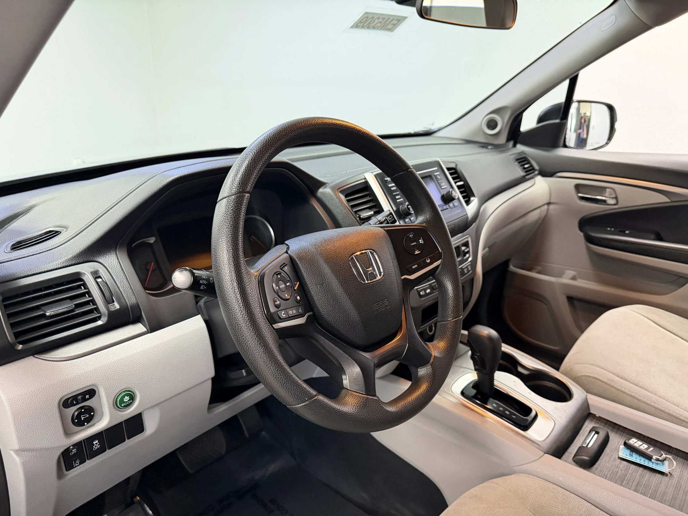 Used 2019 Honda Pilot LX image 27