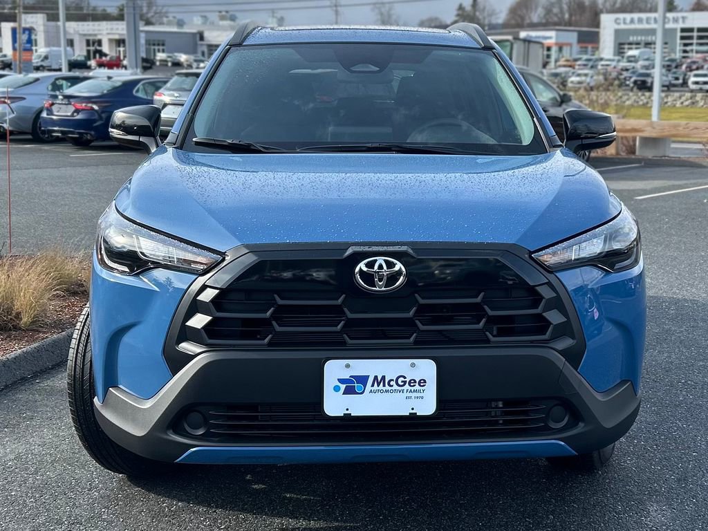 New 2026 Toyota Corolla Cross LE w/ Moonroof Package image 2