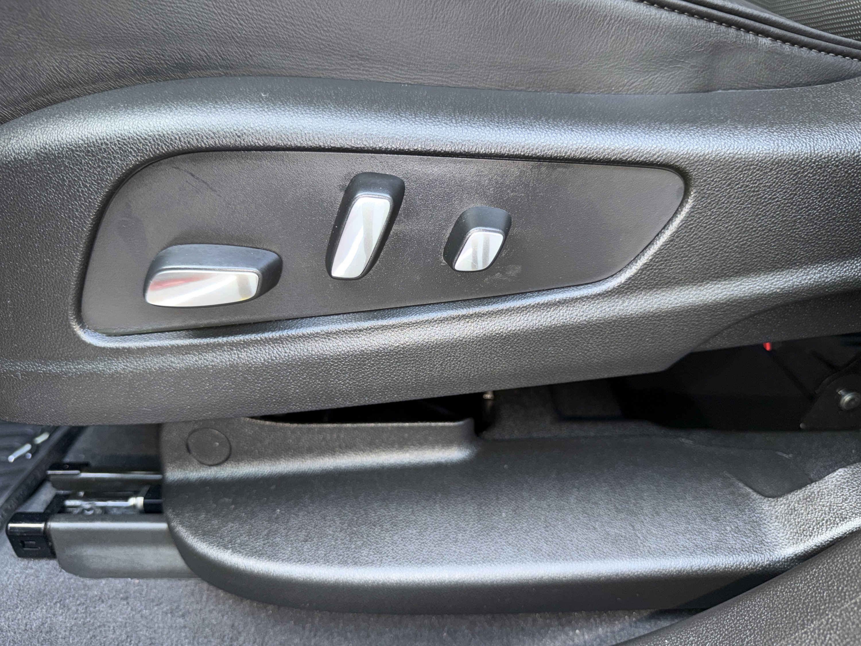 Used 2024 Cadillac XT5 Premium Luxury w/ Platinum Package image 35