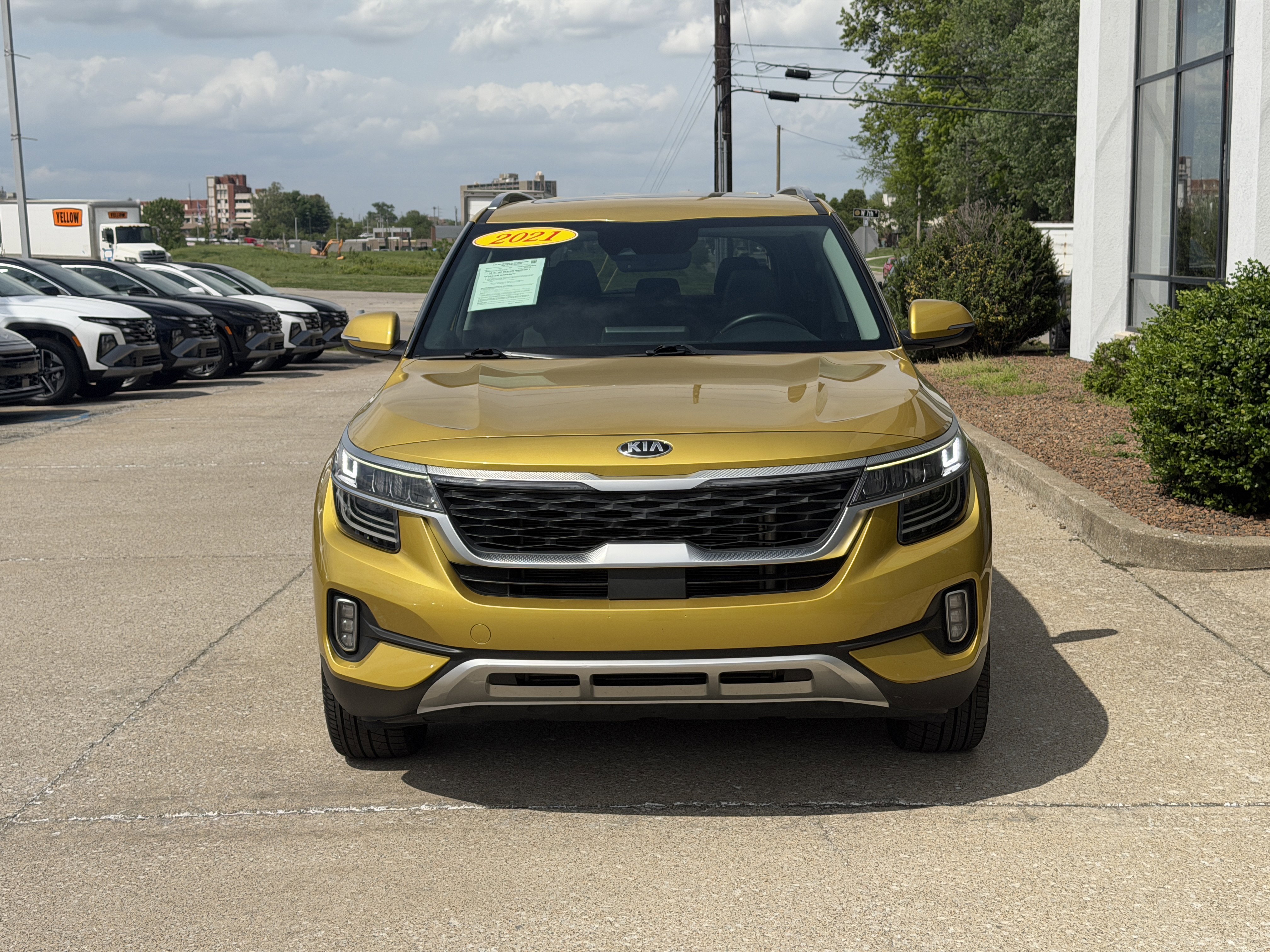 Used 2021 Kia Seltos SX w/ SX Sunroof Package AWD/4WD image 17