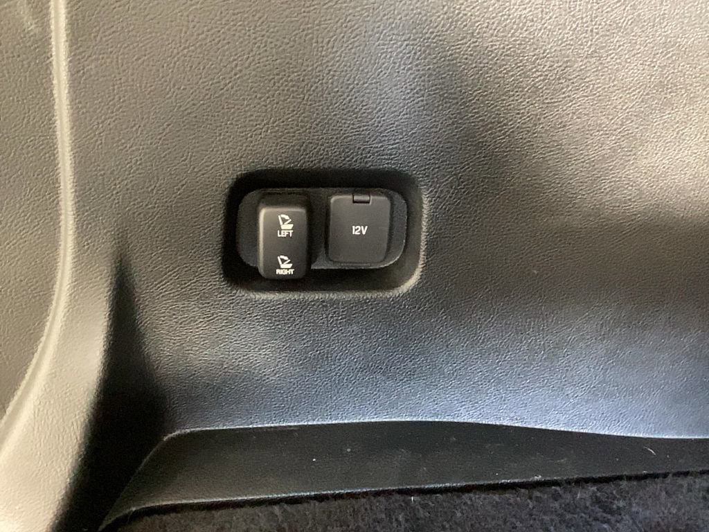 Used 2022 Ford Edge Titanium image 31