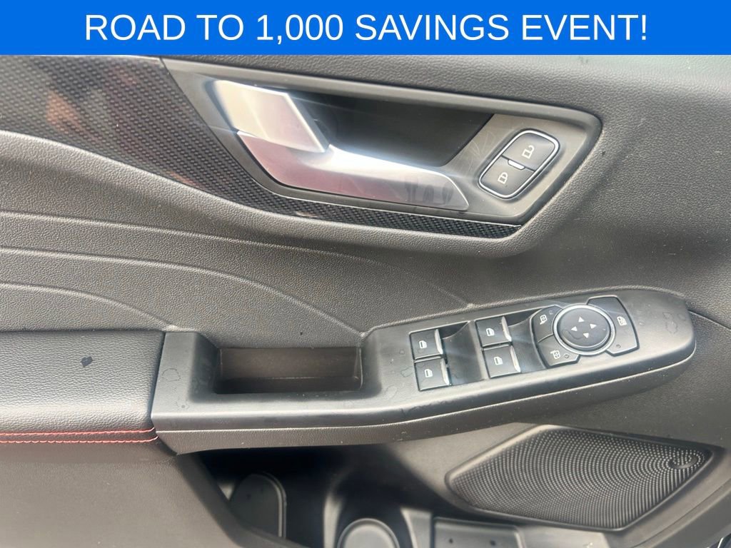 Used 2025 Ford Escape ST-Line Select w/ Tech Pack #1 image 11