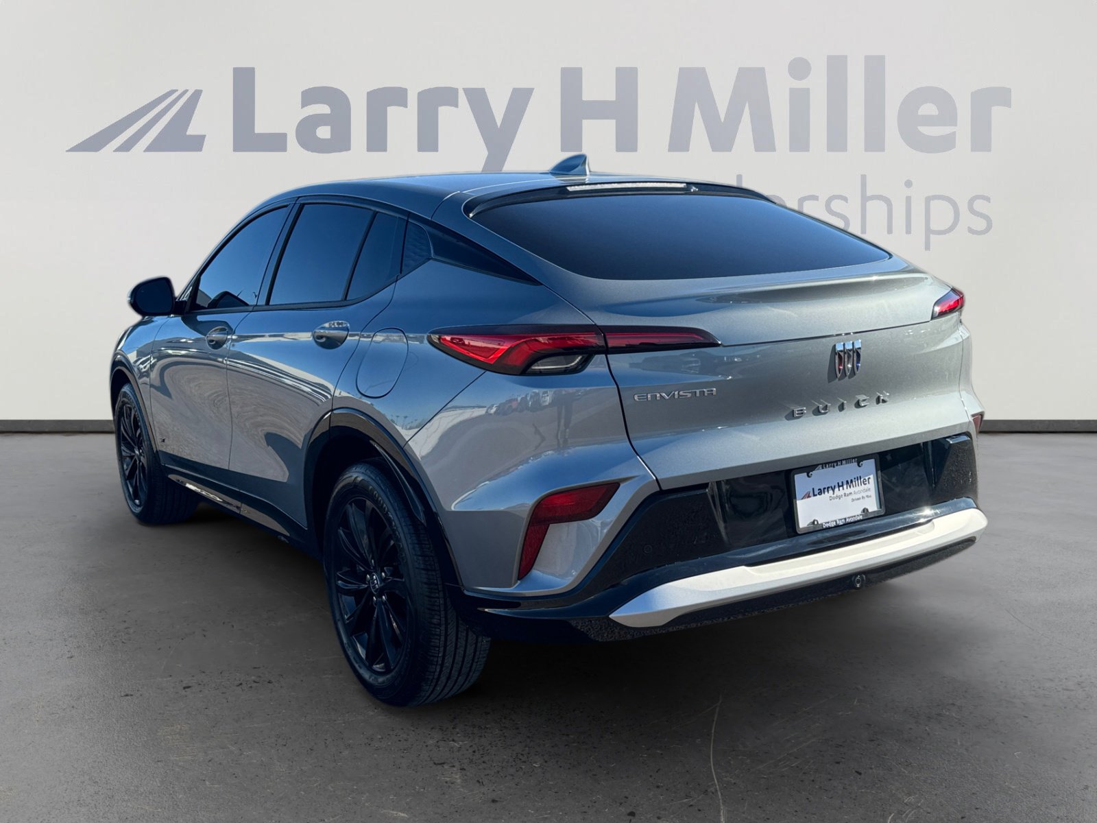 Used 2025 Buick Envista Sport Touring w/ Convenience I Package image 3