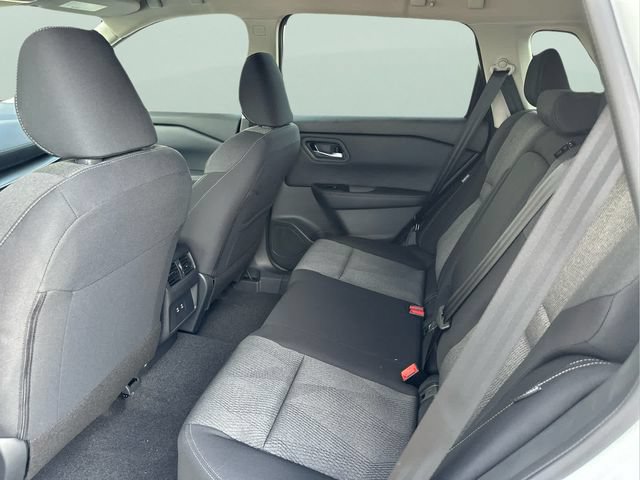 Certified 2025 Nissan Rogue SV AWD/4WD image 23