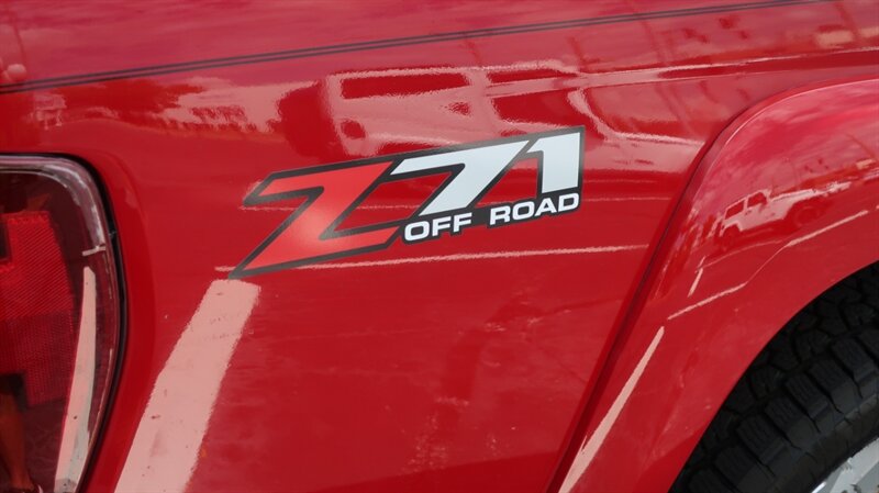 Used 2005 Chevrolet Colorado LS w/ Safe And Sound Package RWD image 21