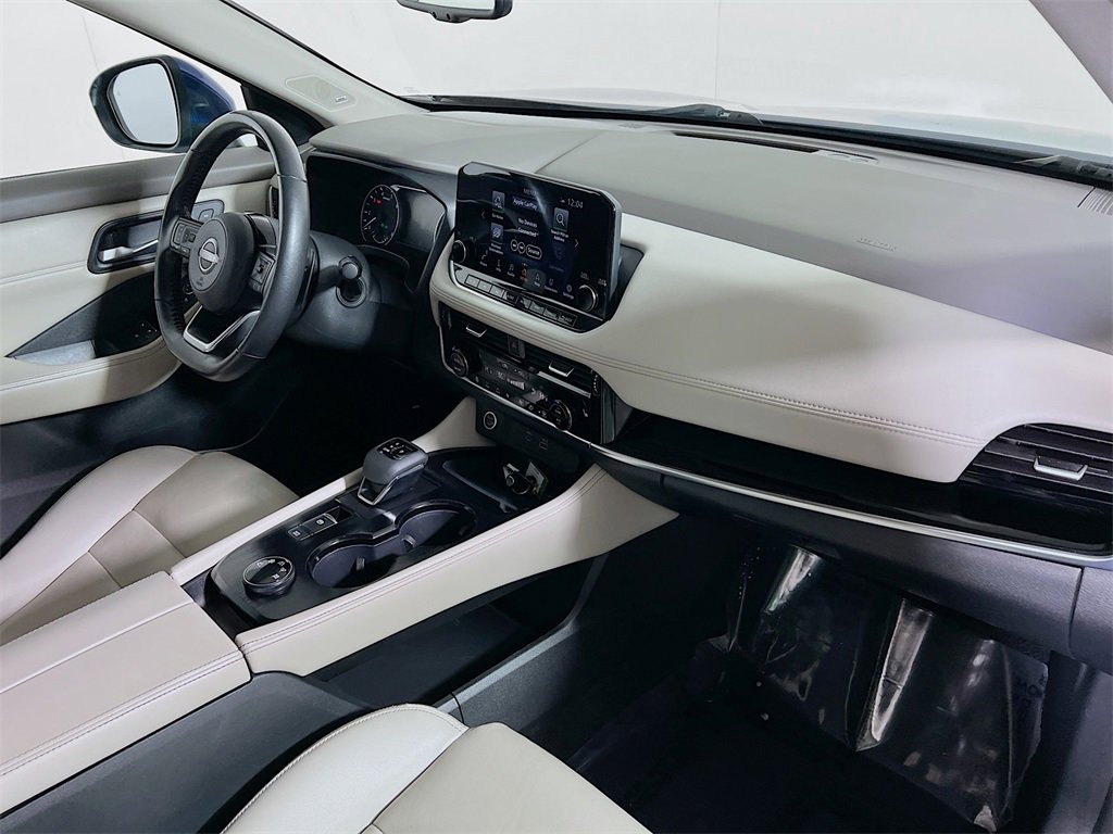 Used 2022 Nissan Rogue SL w/ SL Premium Package image 26