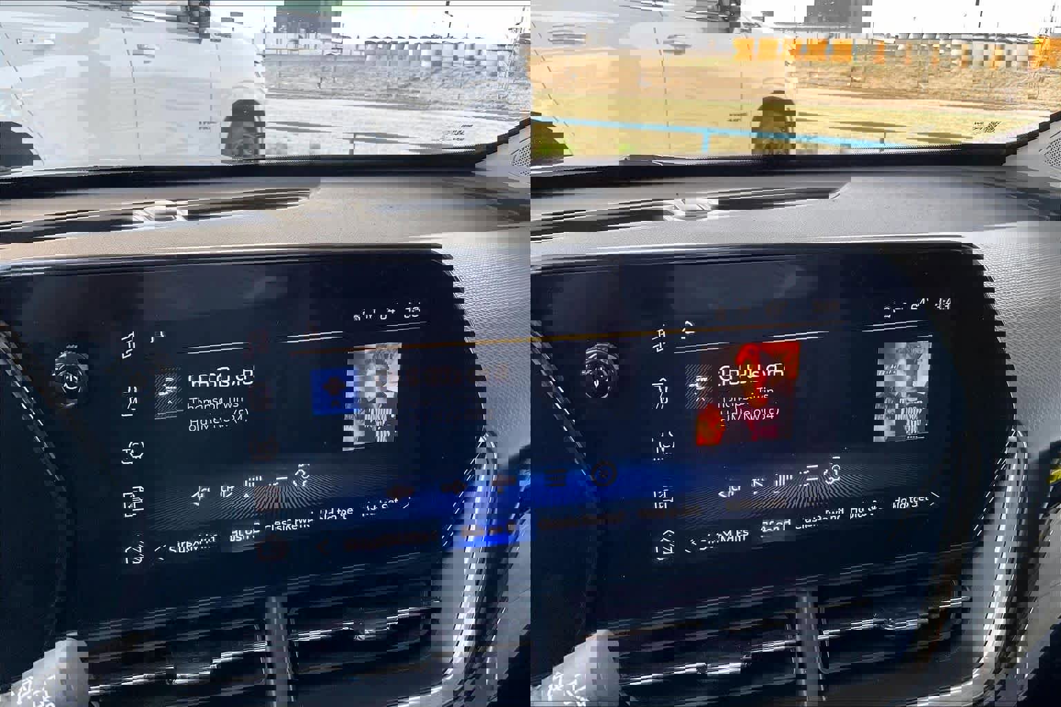 Certified 2024 Chevrolet Trax ACTIV w/ Sunroof Package image 32