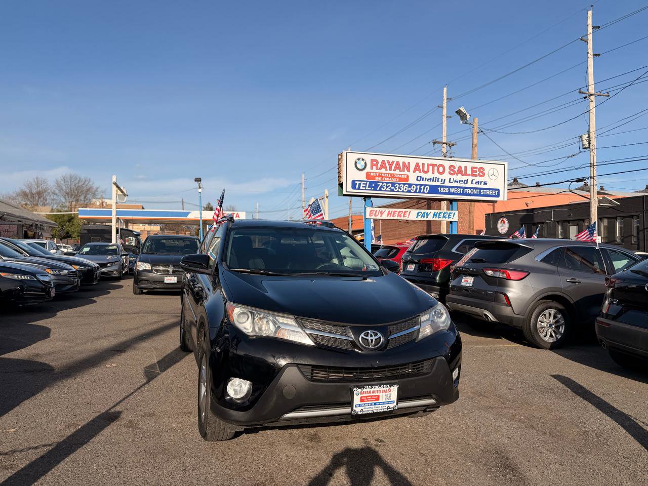 Used 2015 Toyota RAV4 XLE image 2