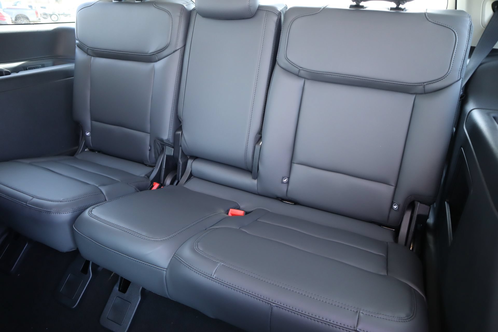 New 2026 Ford Expedition Active AWD/4WD image 16