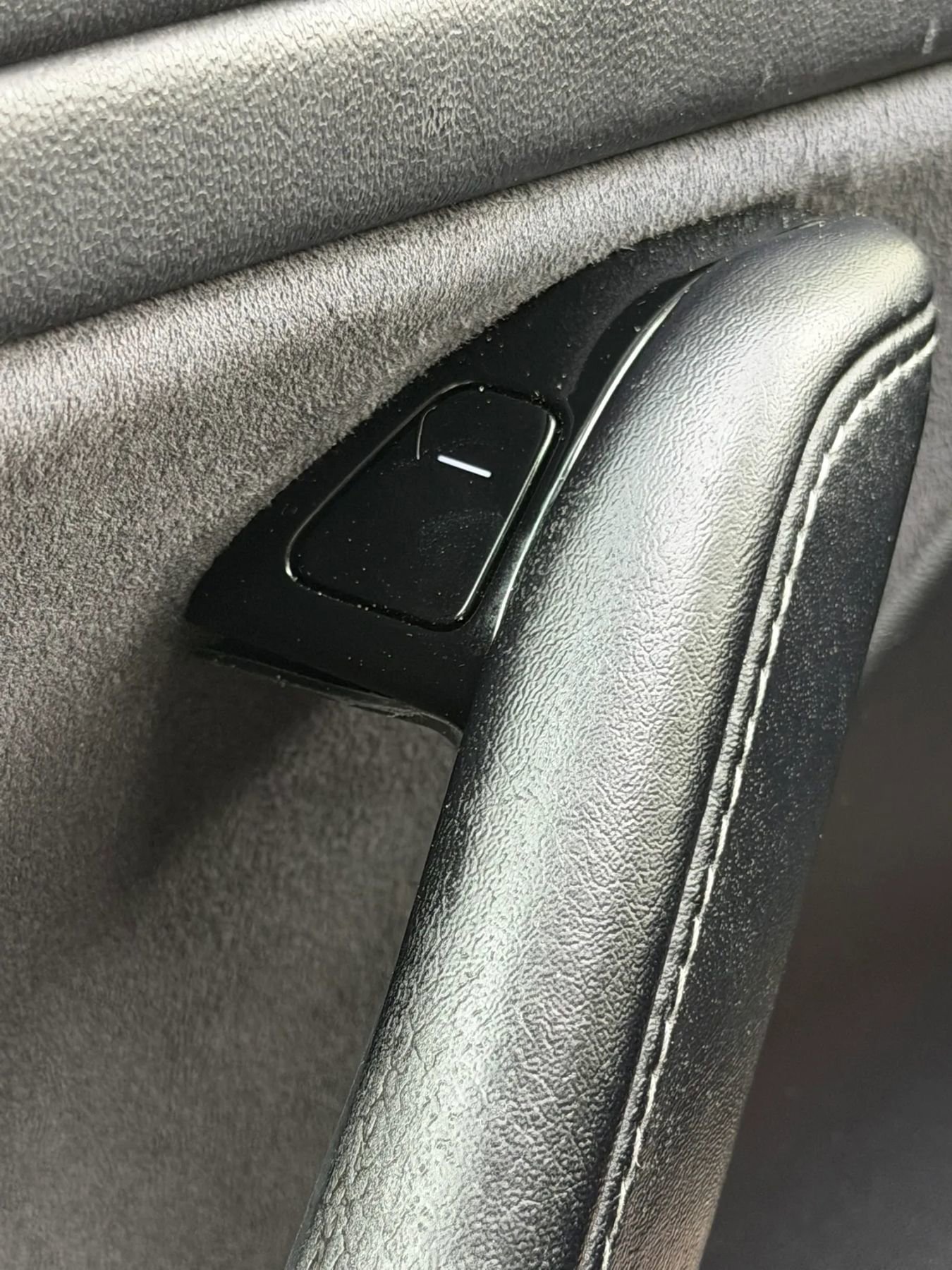 Used 2018 Tesla Model 3 Mid Range RWD image 22