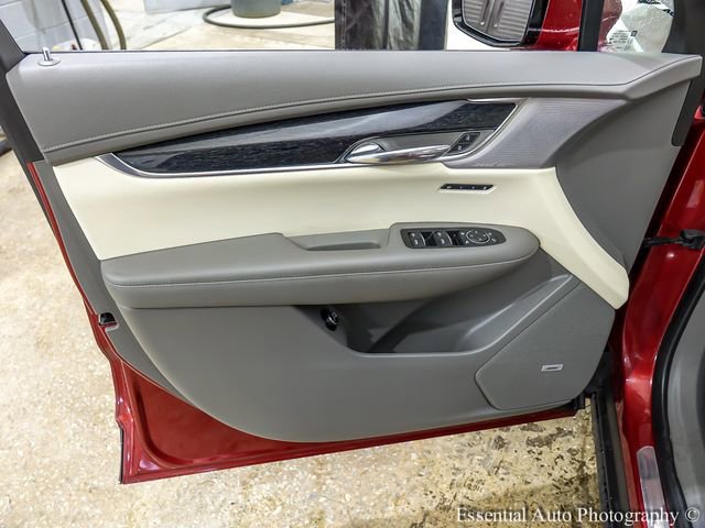 Certified 2023 Cadillac XT6 Premium Luxury AWD/4WD image 21