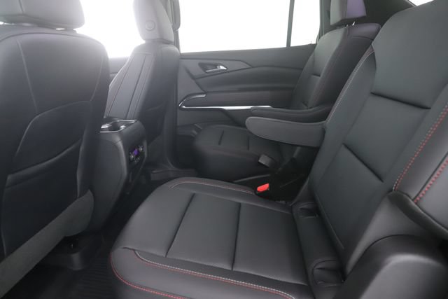 Used 2025 Chevrolet Traverse Z71 w/ LPO, Floor Liner Package AWD/4WD image 25