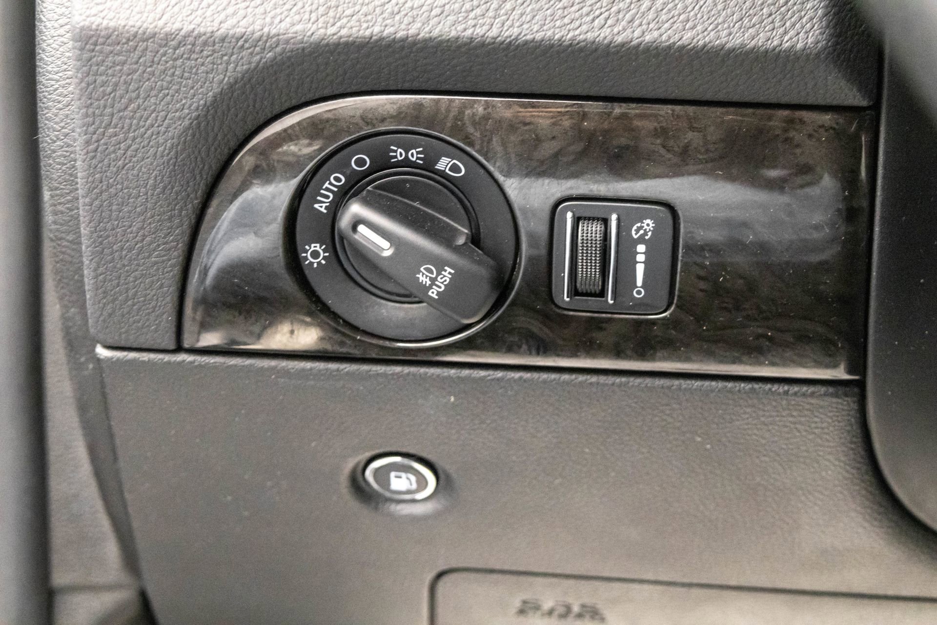 Used 2015 Dodge Durango Citadel w/ Technology Group image 18