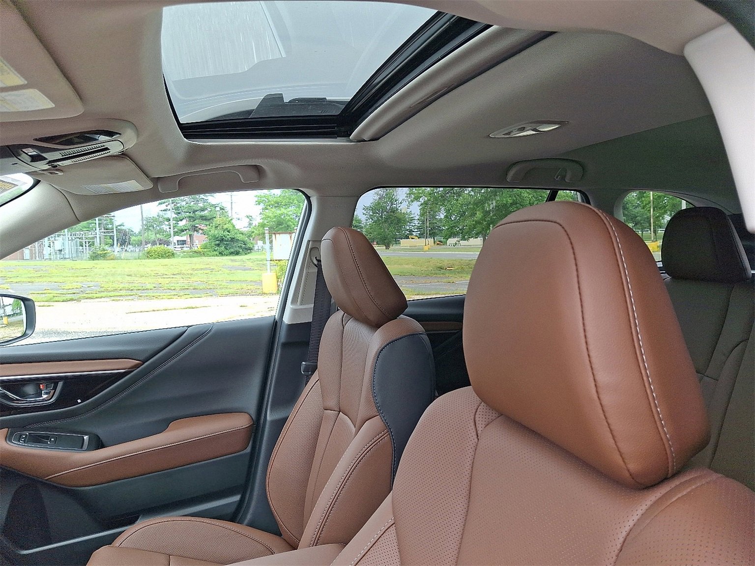 New 2025 Subaru Outback Touring XT image 9