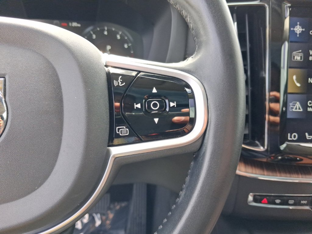 Used 2020 Volvo XC60 T5 Inscription w/ Protection Package Premier AWD/4WD image 20