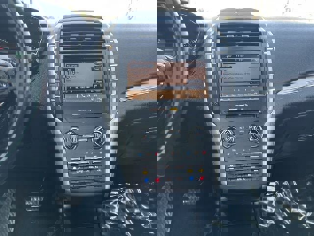 Used 2019 Lincoln MKC Reserve image 31