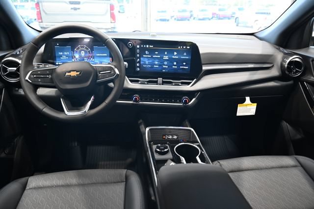 New 2027 Chevrolet Equinox LT w/ Convenience Package II AWD/4WD image 12