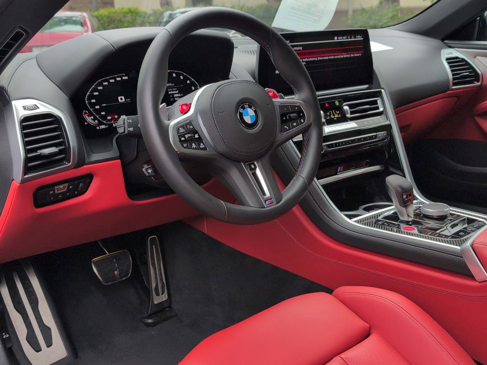 Used 2025 BMW M8 Competition image 4