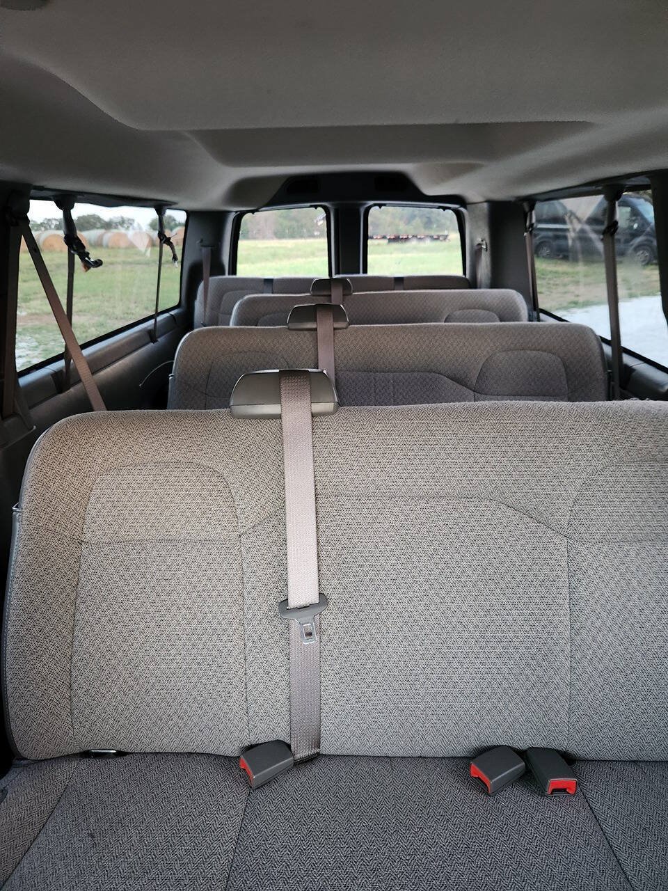Used 2026 GMC Savana 3500 LT w/ LT Preferred Equipment Group RWD image 7
