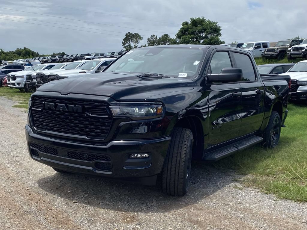 New 2026 RAM 1500 Express AWD/4WD image 39