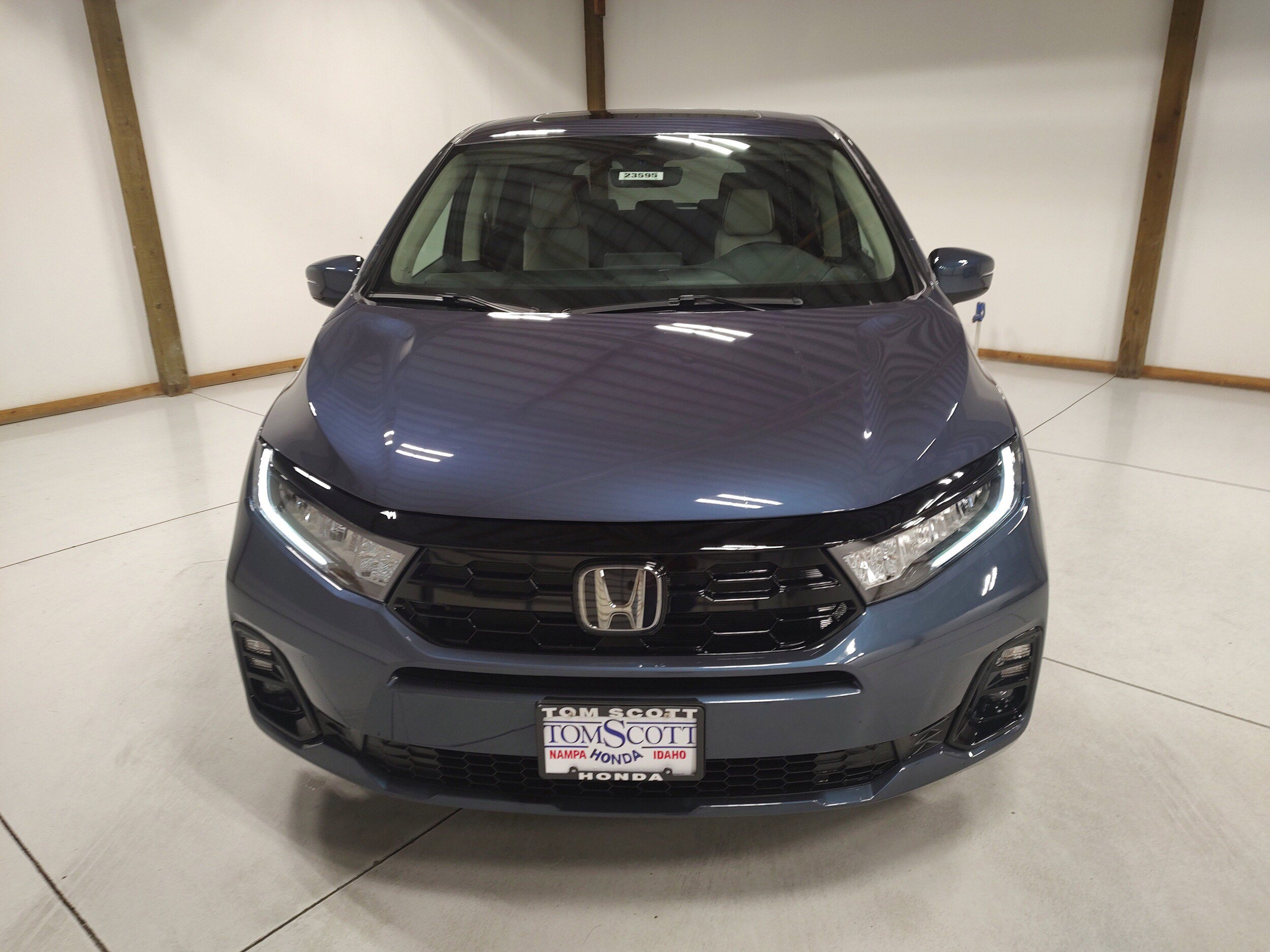 New 2026 Honda Odyssey Elite image 3