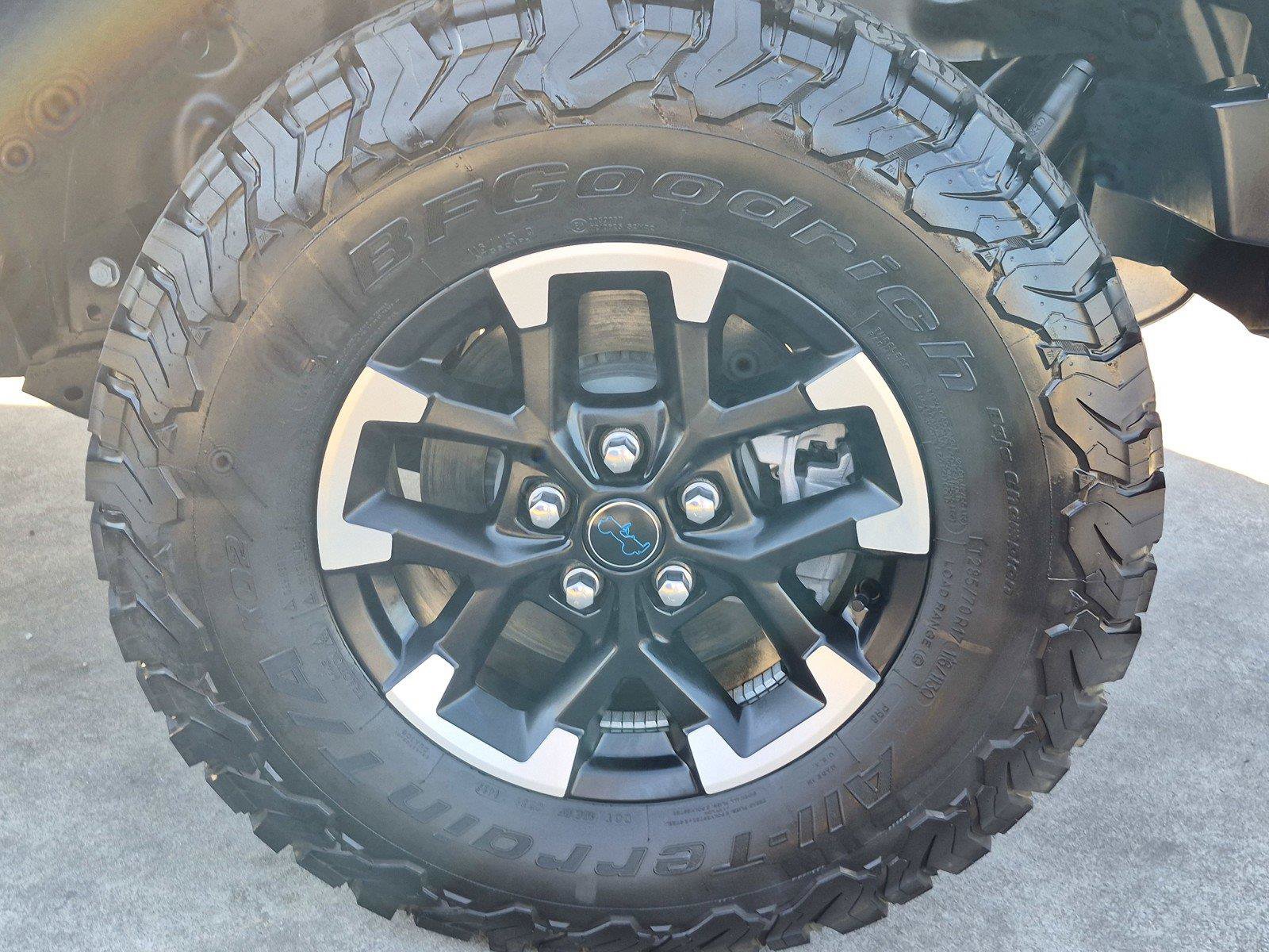 Certified 2025 Jeep Wrangler Unlimited Rubicon 4xe w/ Convenience Group AWD/4WD image 16
