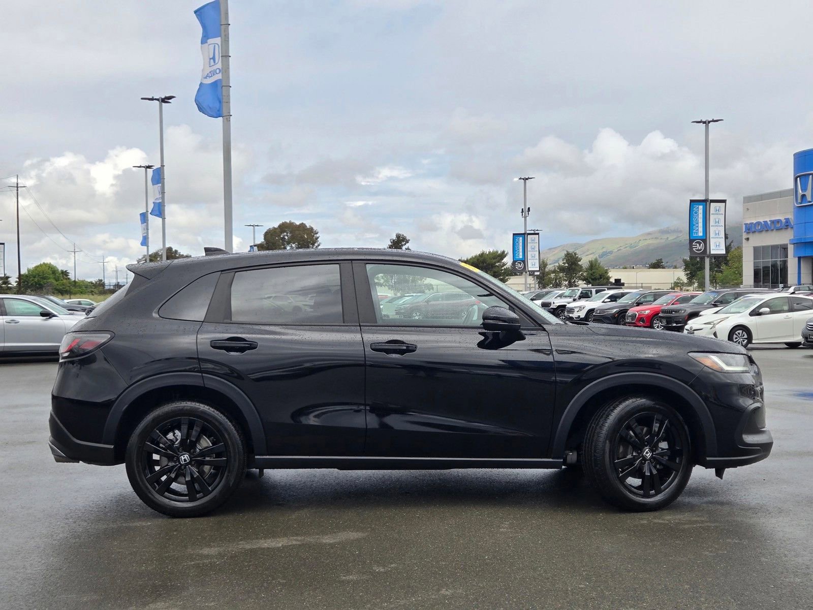 Certified 2026 Honda HR-V Sport image 8